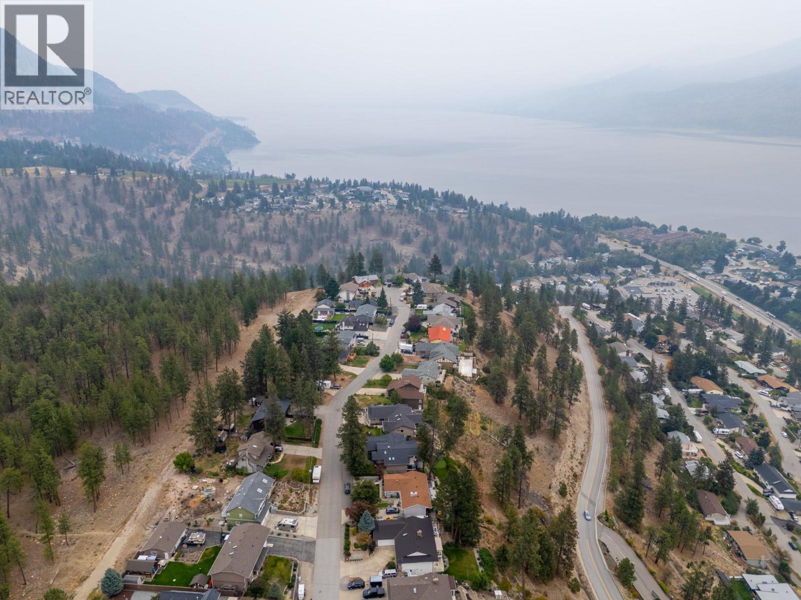 4188 6 Avenue, Peachland, BC - Outdoor With View