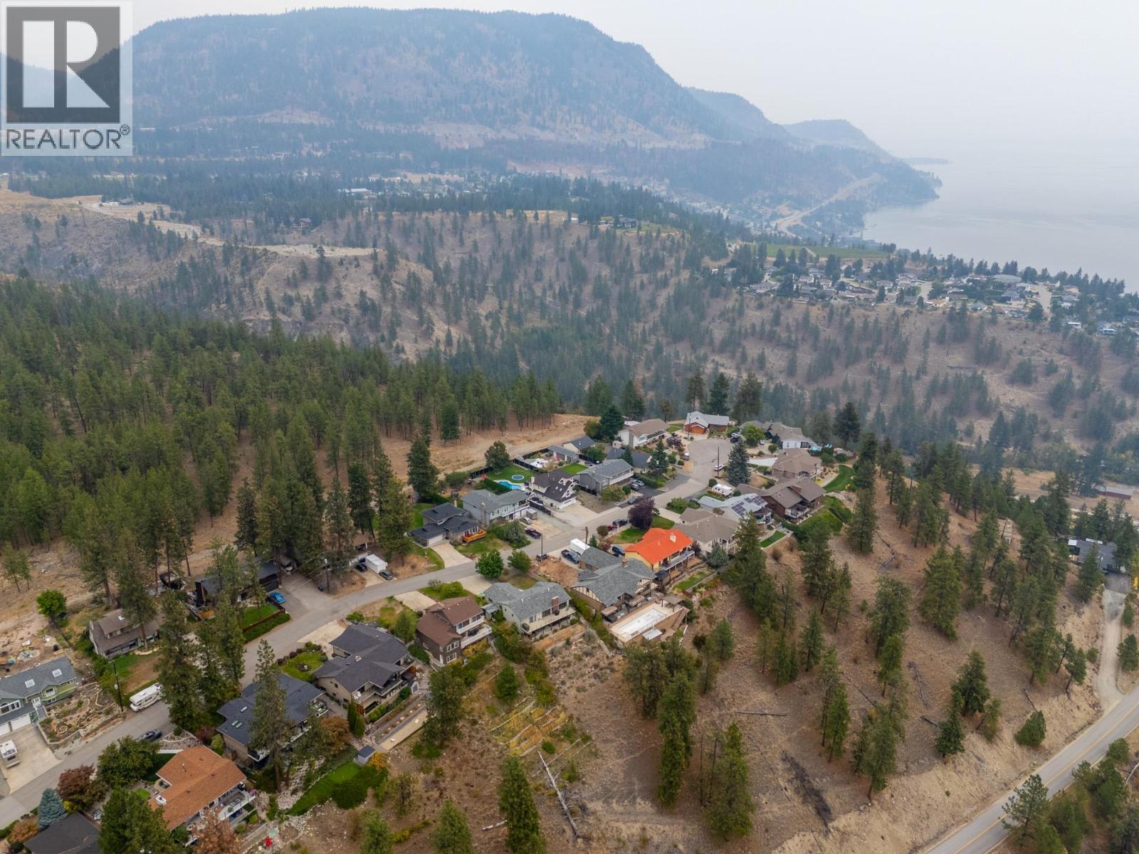 4188 6 Avenue, Peachland, BC - Outdoor With View