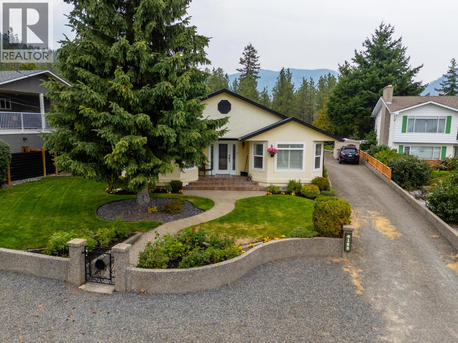 4188 6 Avenue, Peachland, BC - Outdoor With Facade