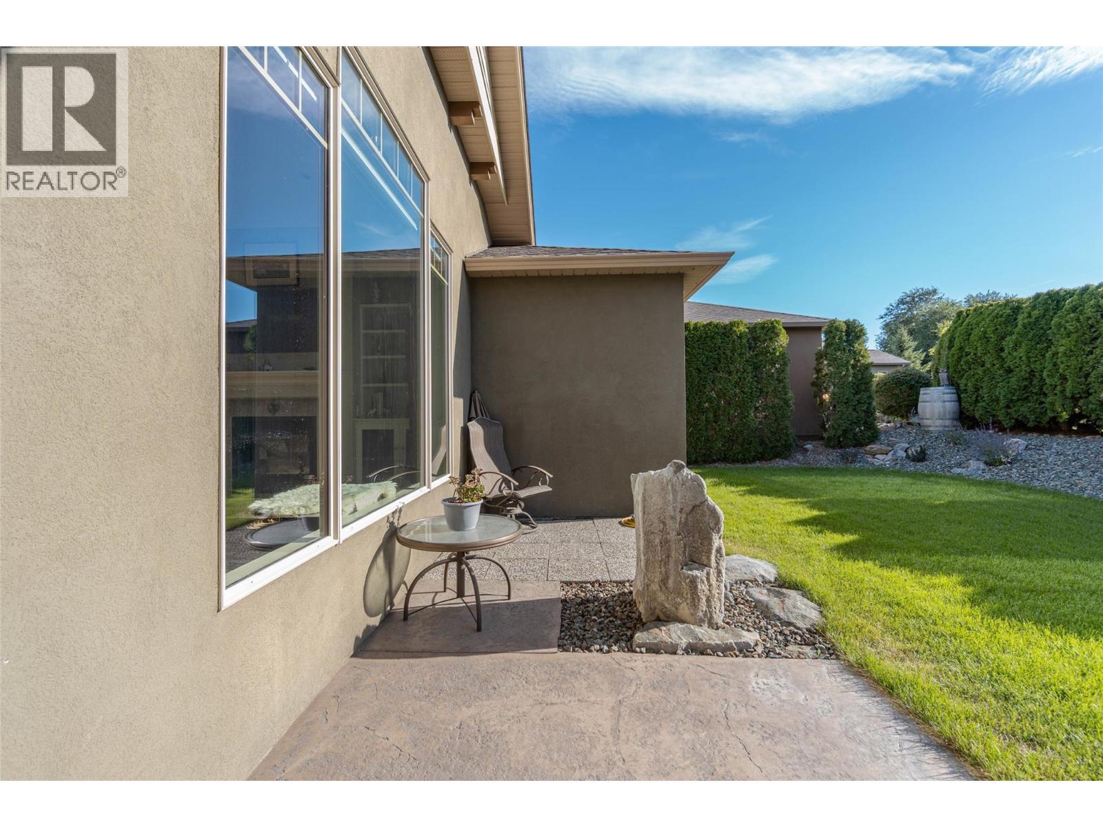 6833 Meadows Drive Unit# 28, Oliver, BC - Outdoor