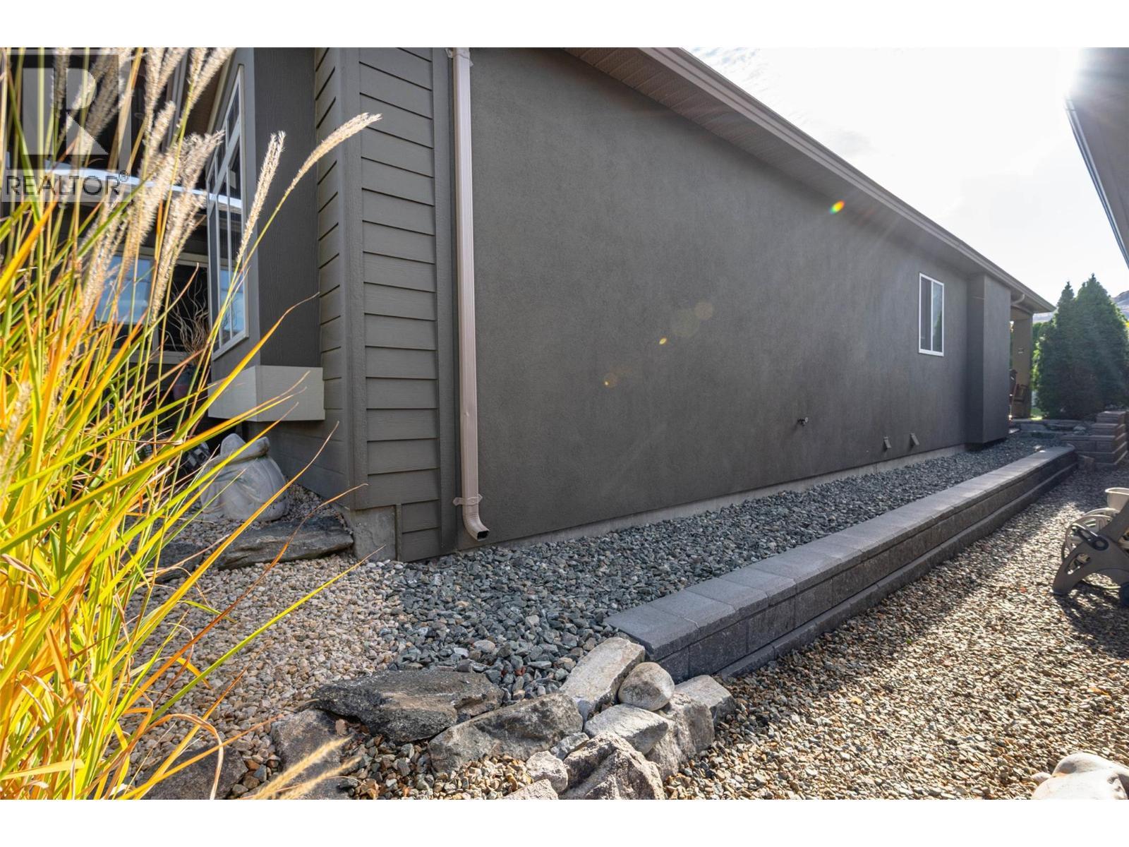 6833 Meadows Drive Unit# 28, Oliver, BC - Outdoor