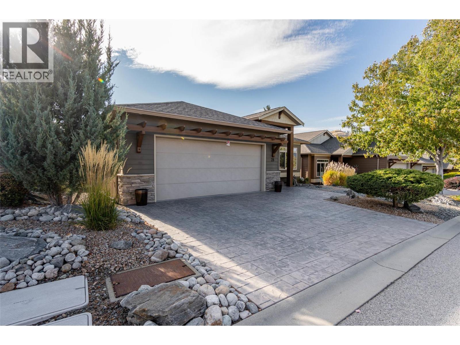 6833 Meadows Drive Unit# 28, Oliver, BC - Outdoor