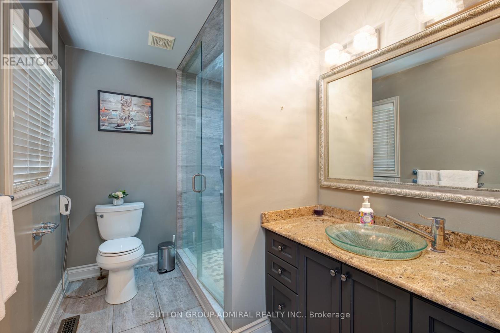 70 Kilkenny Trail, Bradford West Gwillimbury, ON - Indoor Photo Showing Bathroom