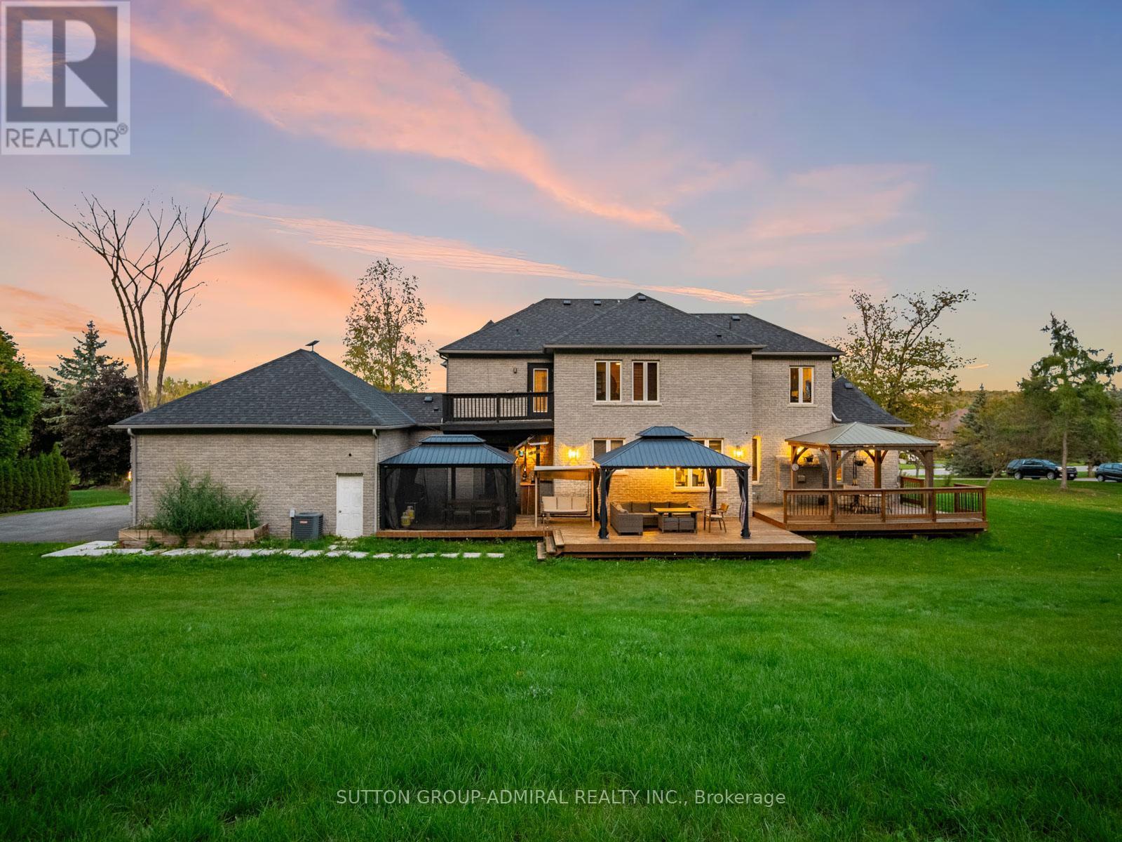 70 Kilkenny Trail, Bradford West Gwillimbury, ON - Outdoor With Deck Patio Veranda
