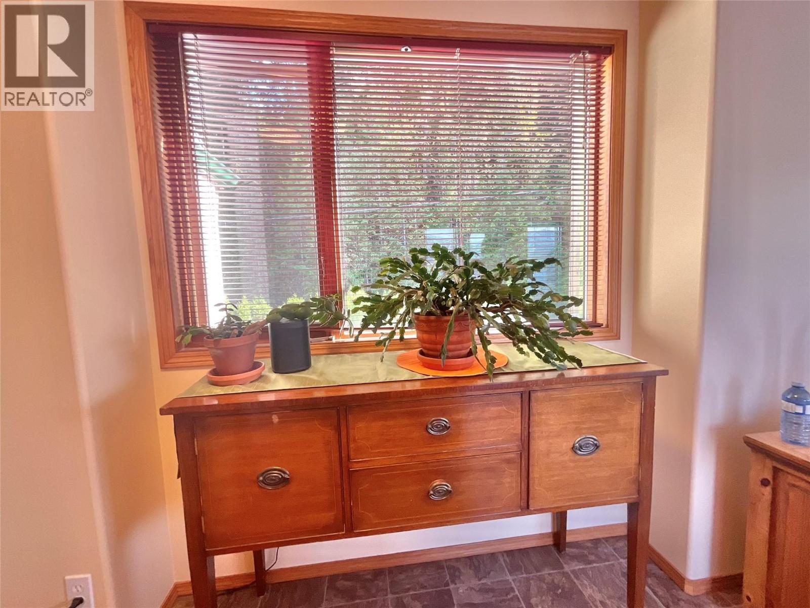 3935 Eagle Bay Rd. Road Unit# 1, Eagle Bay, BC - Indoor