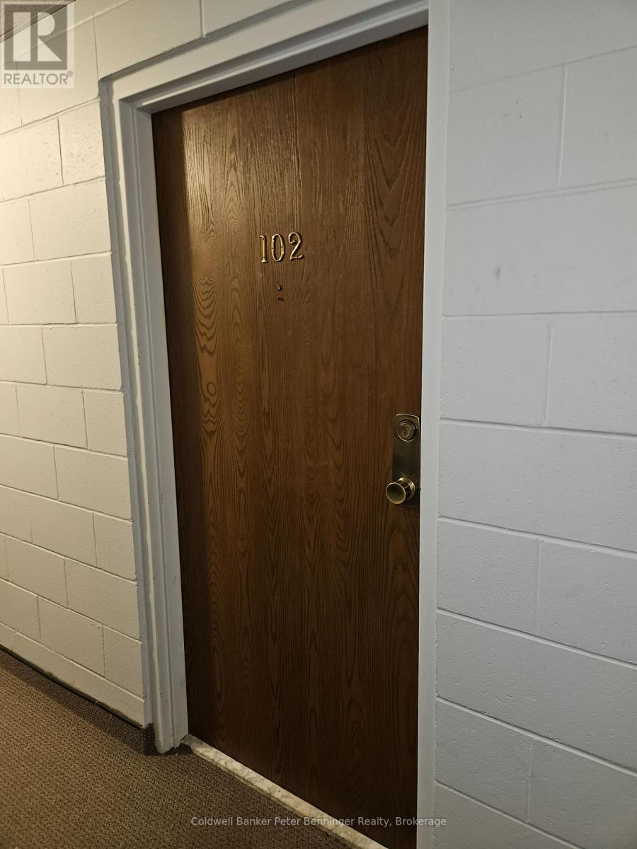 Unit 102 - 102 - 4 Avalon Place, Kitchener, ON - Indoor Photo Showing Other Room