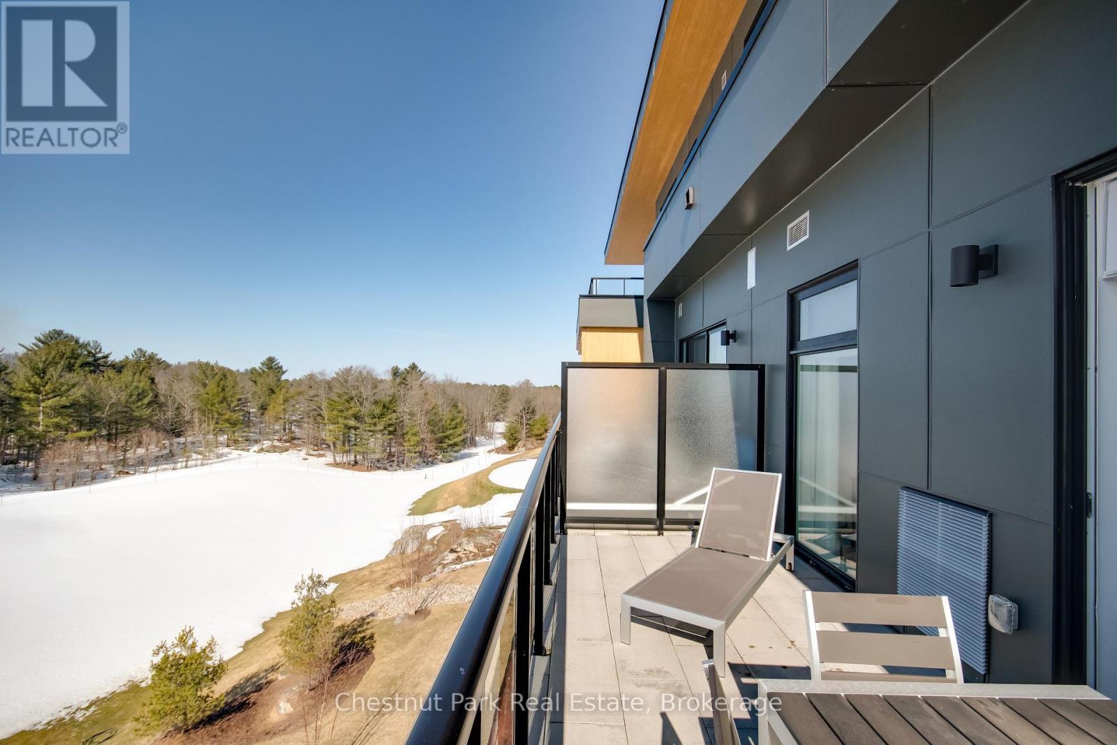 404 - 120 Carrick Trail, Gravenhurst (Muskoka (S)), ON - Outdoor With Exterior