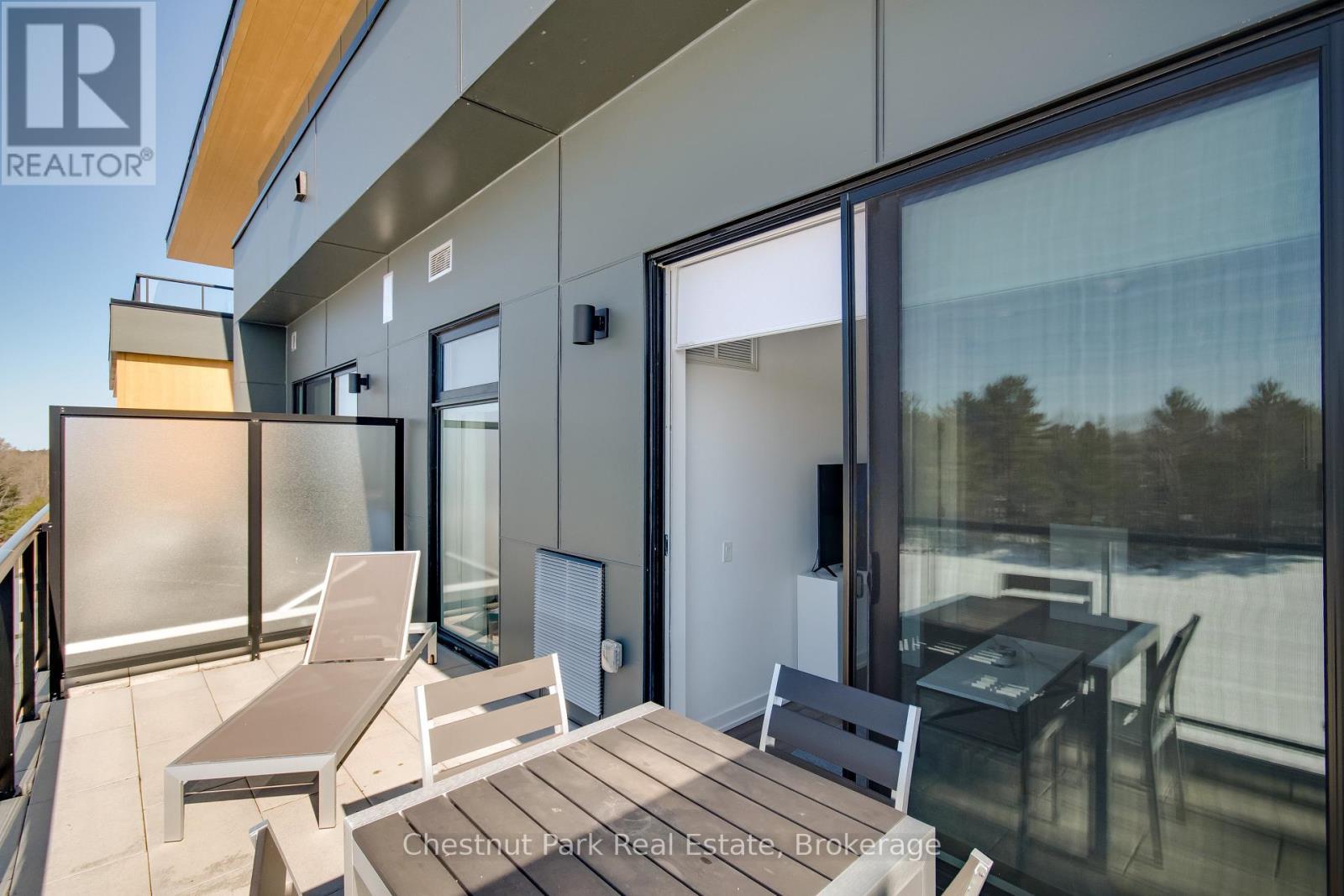 404 - 120 Carrick Trail, Gravenhurst (Muskoka (S)), ON - Outdoor With Exterior