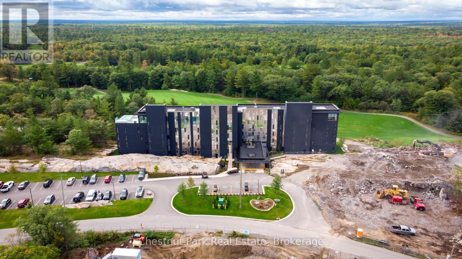 404 - 120 Carrick Trail, Gravenhurst (Muskoka (S)), ON - Outdoor With View