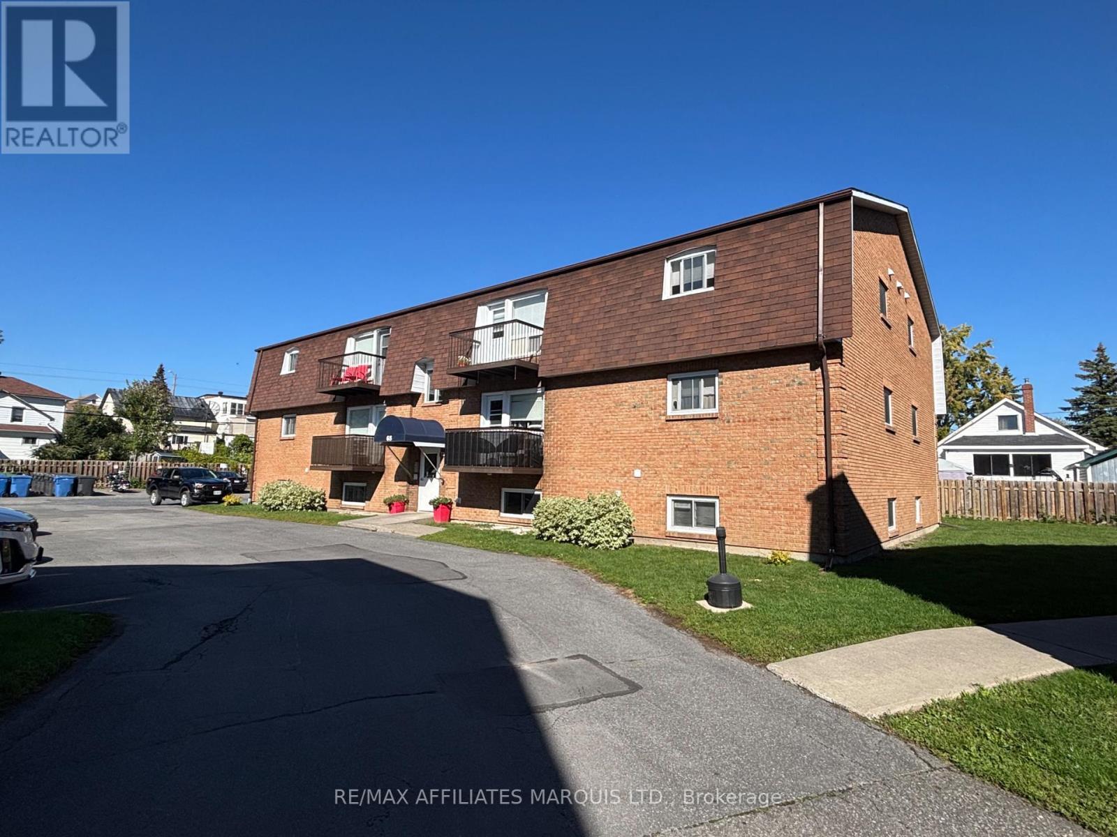 4 - 65 Race Street, Cornwall, ON - Outdoor