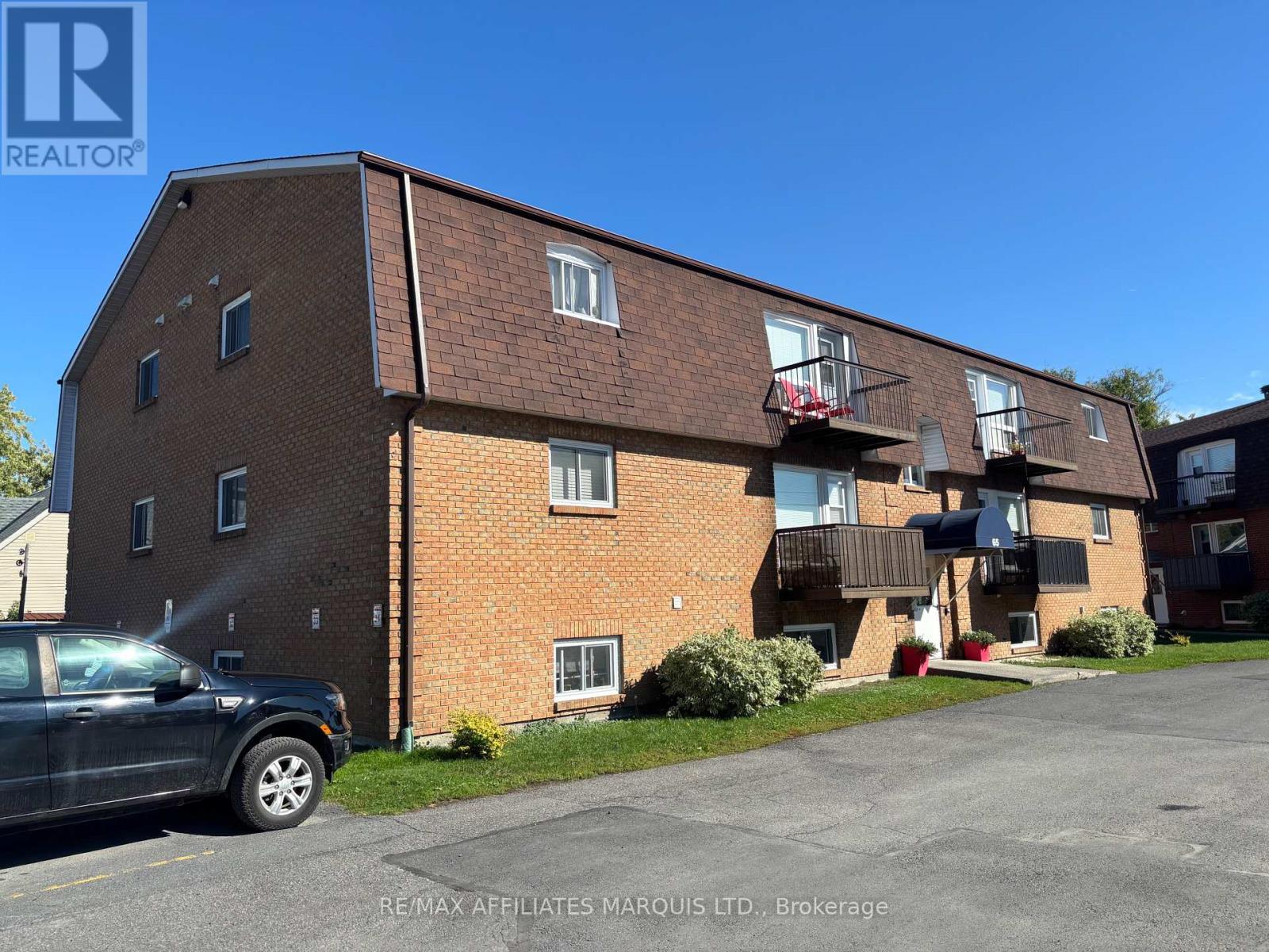 4 - 65 Race Street, Cornwall, ON - Outdoor With Exterior