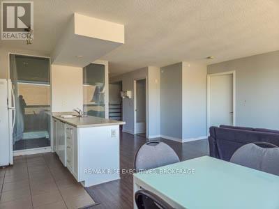 601 - 121 Queen Street, Kingston (East Of Sir John A. Blvd), ON - Indoor