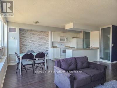 601 - 121 Queen Street, Kingston (East Of Sir John A. Blvd), ON - Indoor