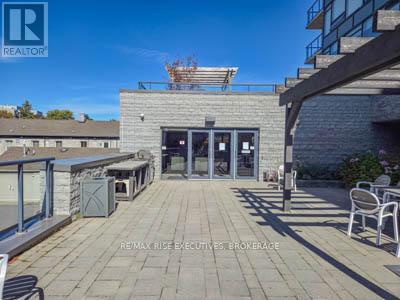 601 - 121 Queen Street, Kingston (East Of Sir John A. Blvd), ON - Outdoor