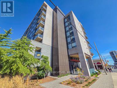 601 - 121 Queen Street, Kingston (East Of Sir John A. Blvd), ON - Outdoor