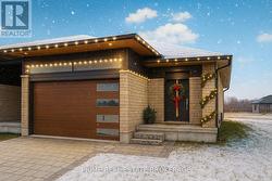 55 - 2 COASTAL CRESCENT Lambton Shores (Grand Bend), ON N0M 1T0