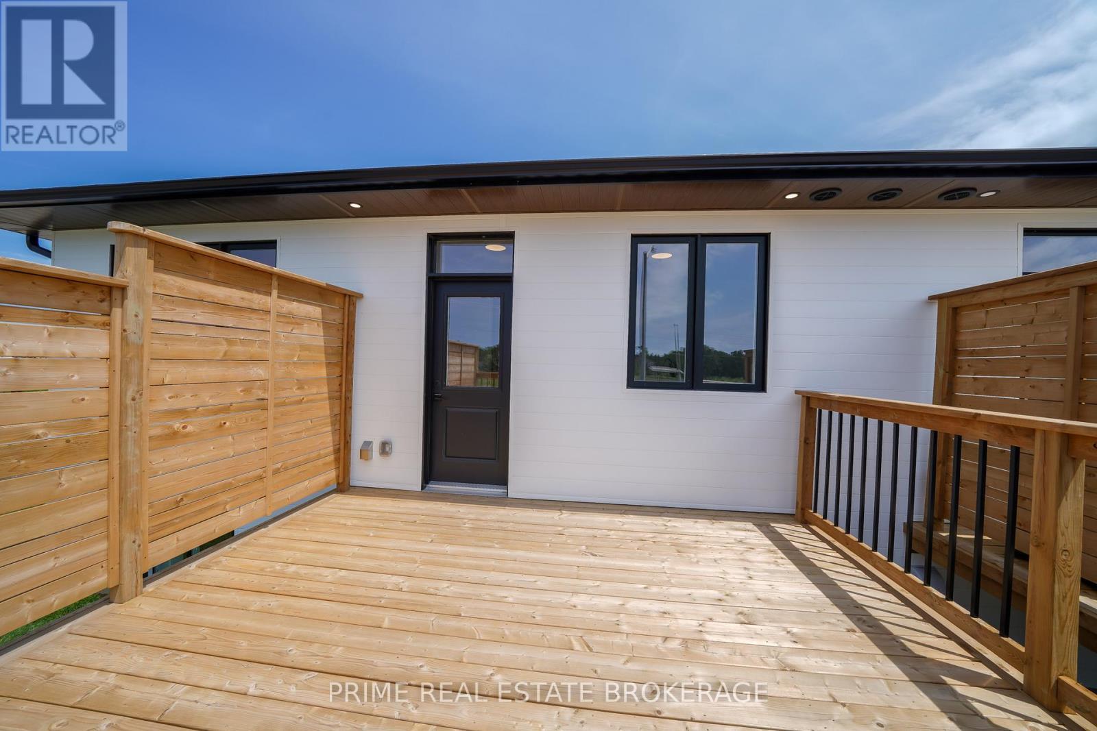 55 - 2 Coastal Crescent, Lambton Shores (Grand Bend), ON - Outdoor With Exterior