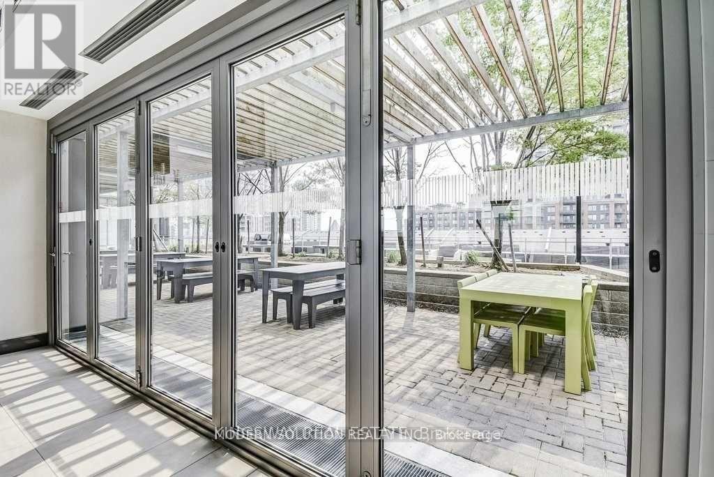 1102 - 360 Square One Drive, Mississauga, ON - Indoor Photo Showing Other Room