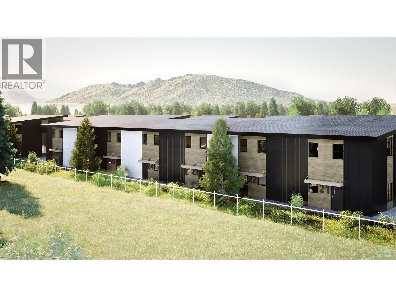 Private Backyards, Hot tubs permitted. - 1002 Seed Frontage Road Unit# 11 Lot# Psl 11, Sicamous, BC