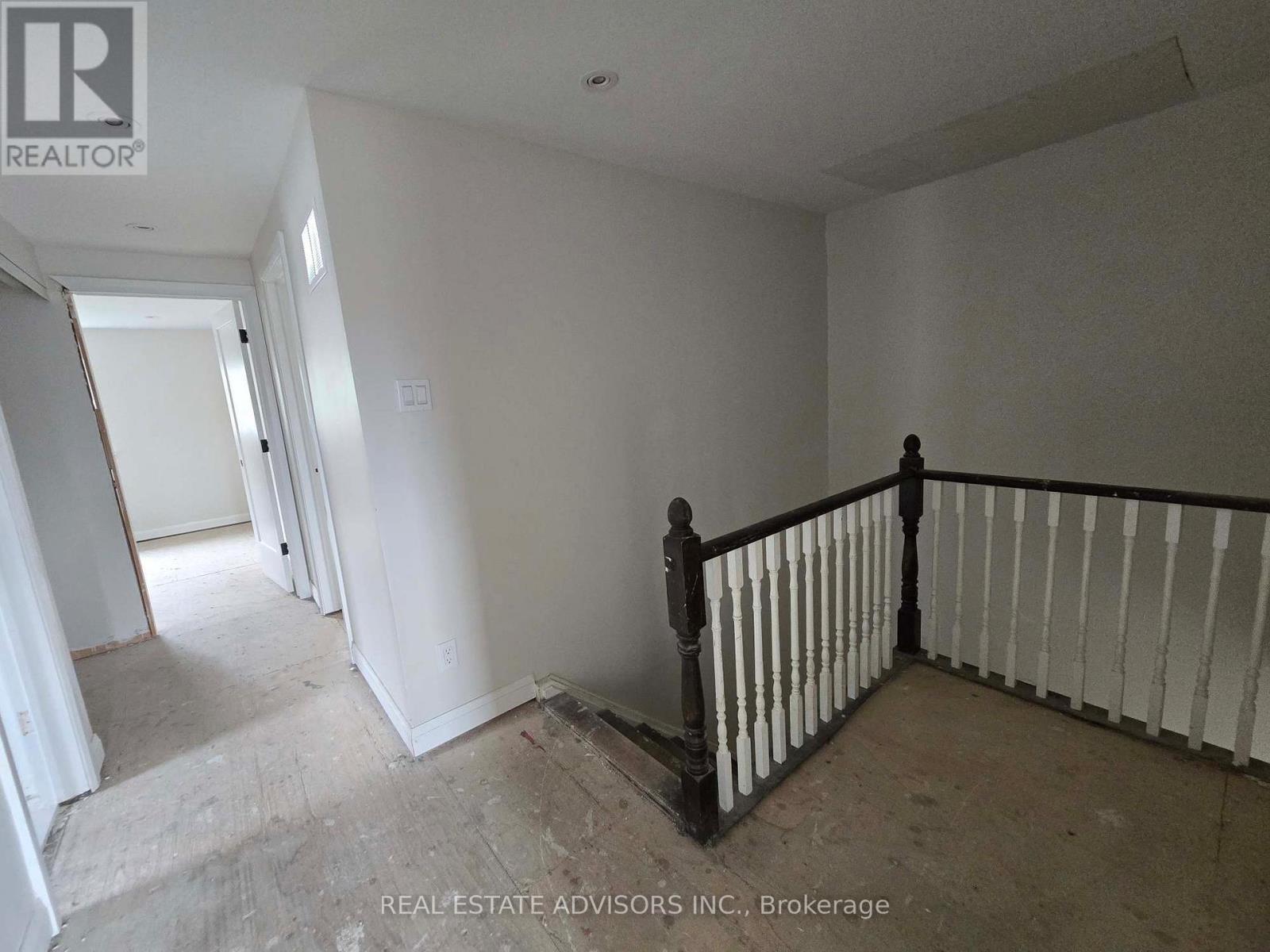 238 Braymore Boulevard, Toronto, ON - Indoor Photo Showing Other Room