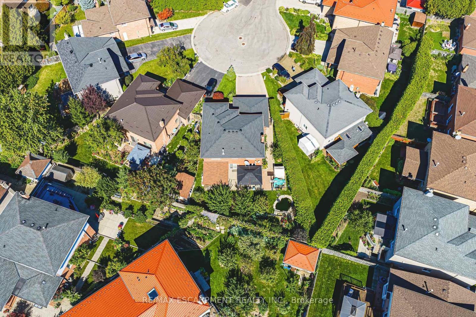 19 Glenhaven Court, Hamilton, ON - Outdoor With View