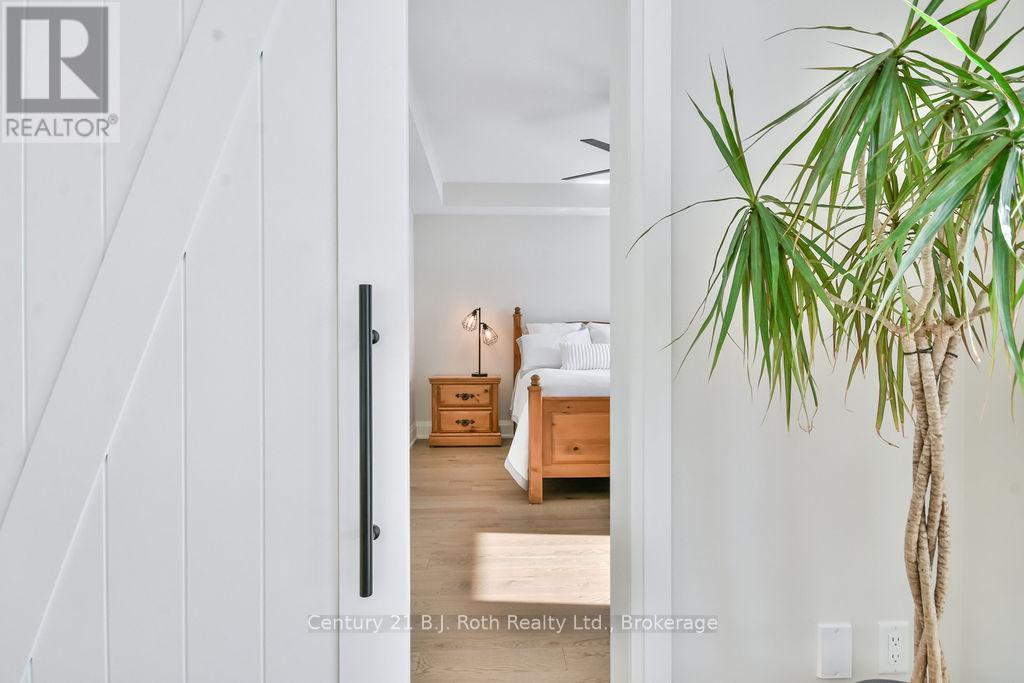 27 - 53 Dock Lane, Tay (Port Mcnicoll), ON - Indoor Photo Showing Other Room