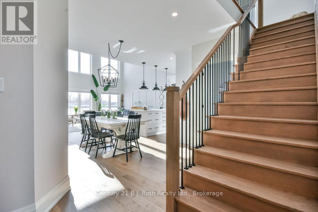 27 - 53 Dock Lane, Tay (Port Mcnicoll), ON - Indoor