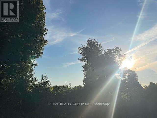 Beautiful mature trees, backing onto farmland - 16 Charles Court, Bayham (Port Burwell), ON