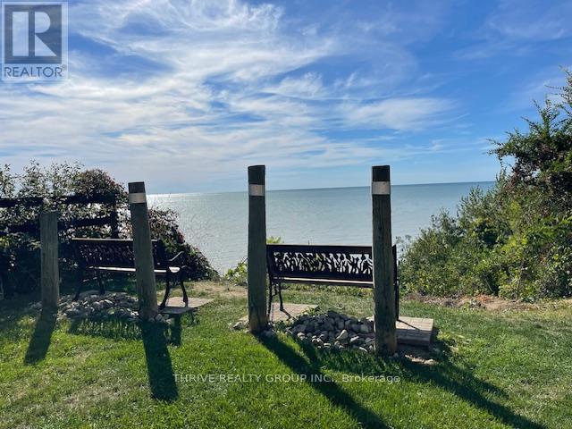 Gorgeous place to sit just ashort walk away - 16 Charles Court, Bayham (Port Burwell), ON