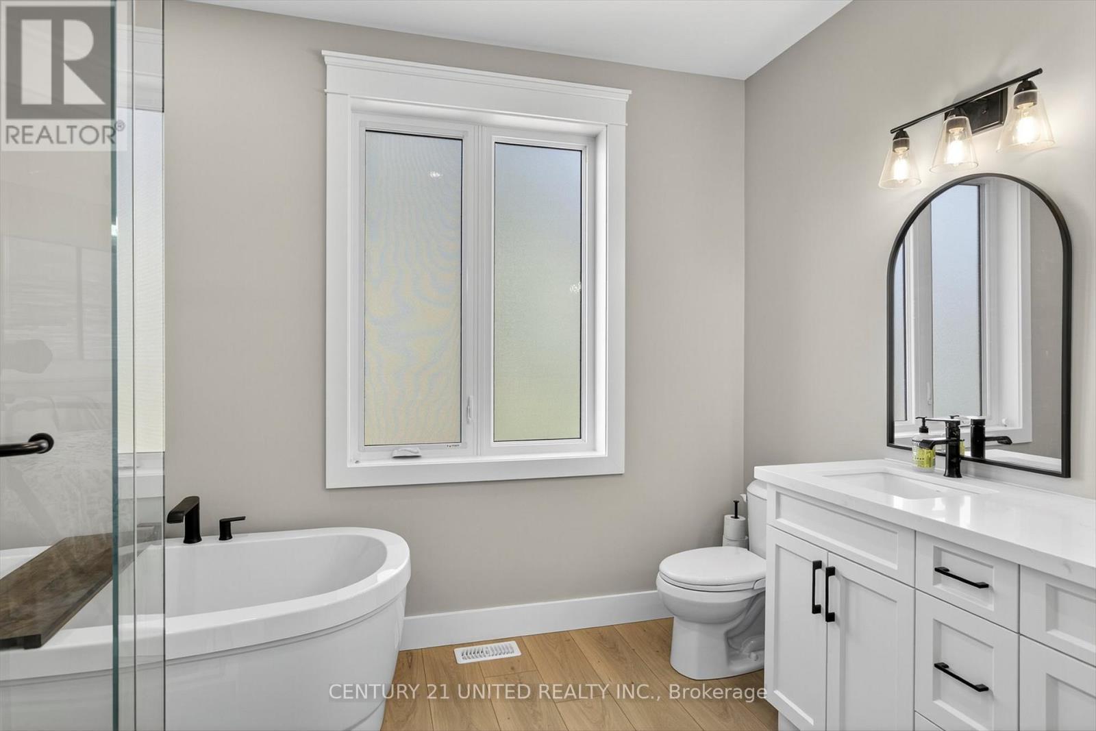 75 Riverside Boulevard, Trent Hills, ON - Indoor Photo Showing Bathroom