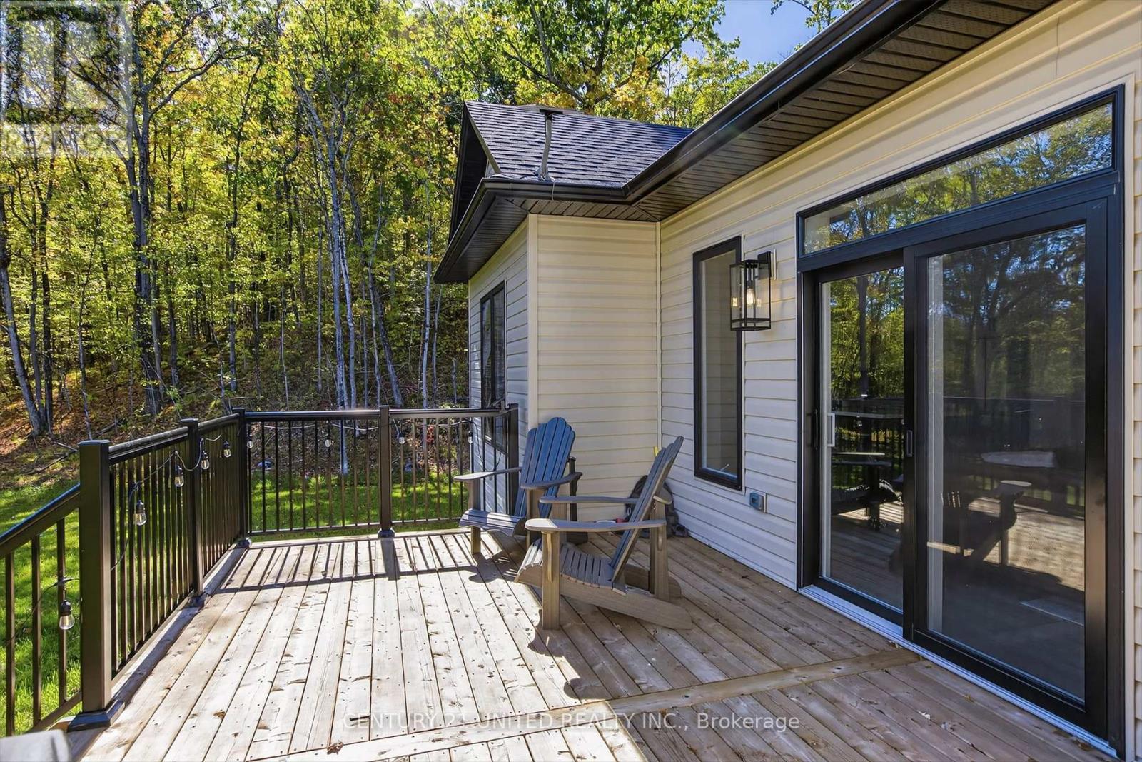 75 Riverside Boulevard, Trent Hills, ON - Outdoor With Deck Patio Veranda With Exterior