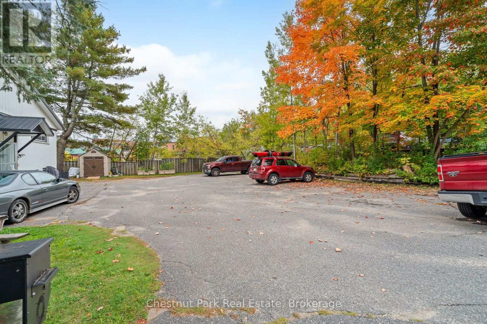 84 Hiram Street, Bracebridge (Macaulay), ON - Outdoor