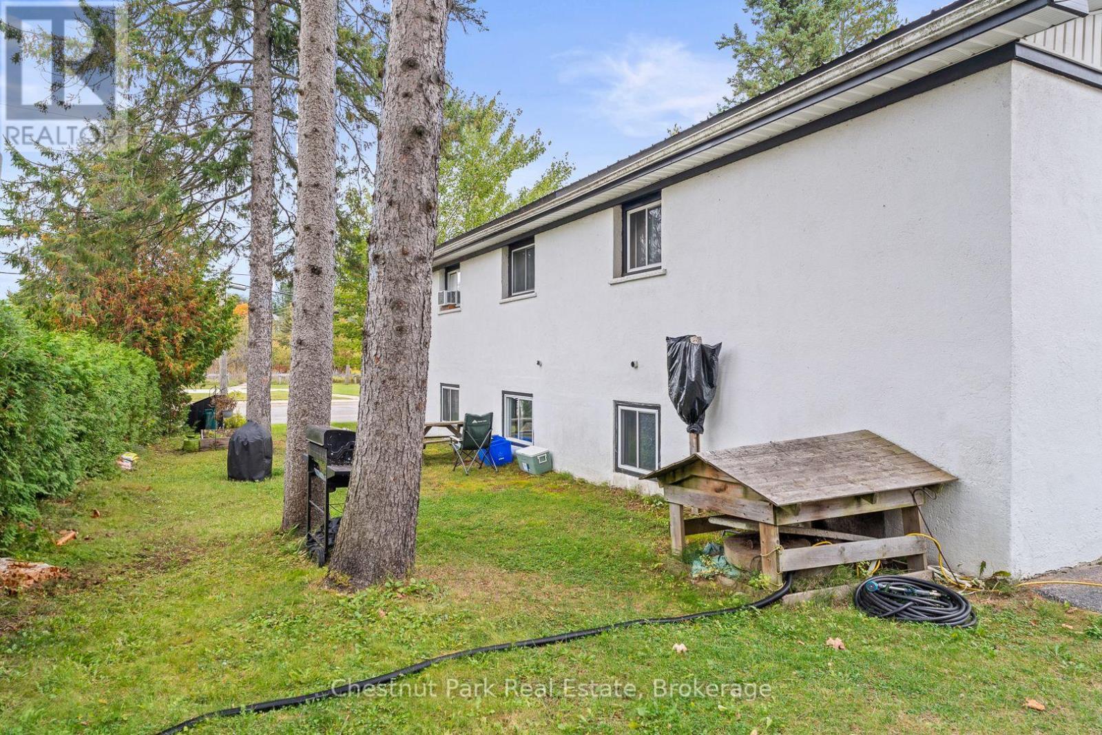 84 Hiram Street, Bracebridge (Macaulay), ON - Outdoor