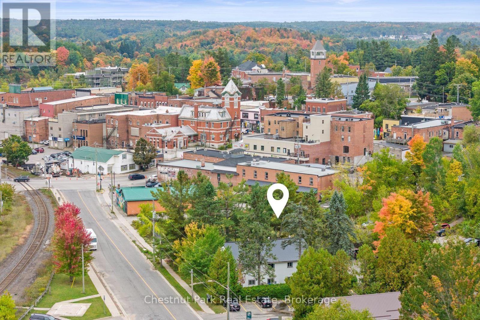 84 Hiram Street, Bracebridge (Macaulay), ON - Outdoor With View