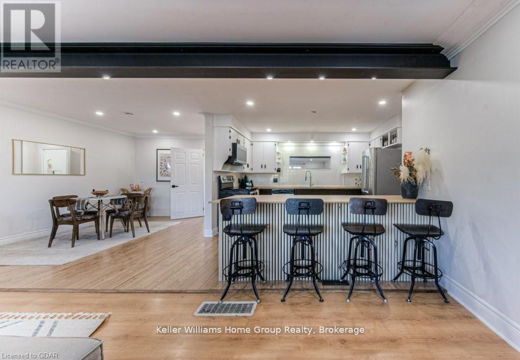 16A - 1085 Queens Boulevard, Kitchener, ON - Indoor