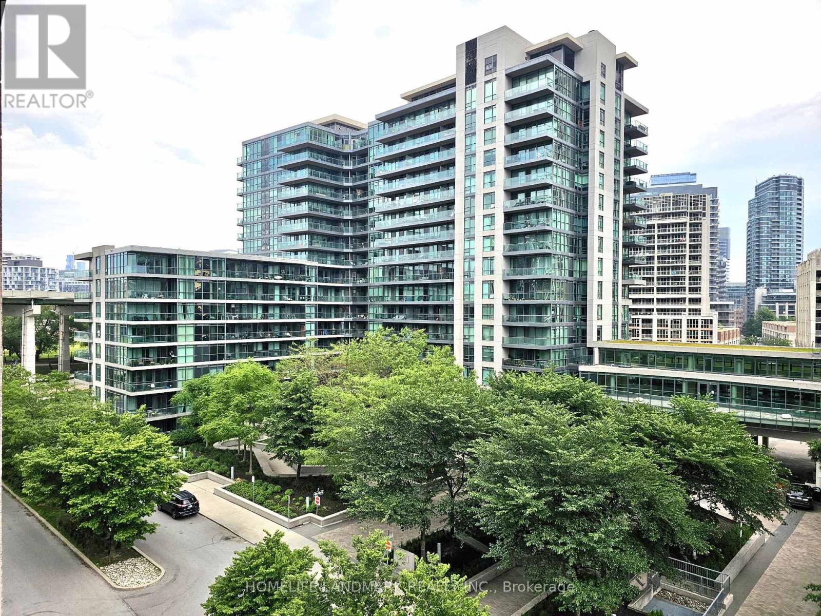 606 - 219 Fort York Boulevard, Toronto, ON - Outdoor With Balcony