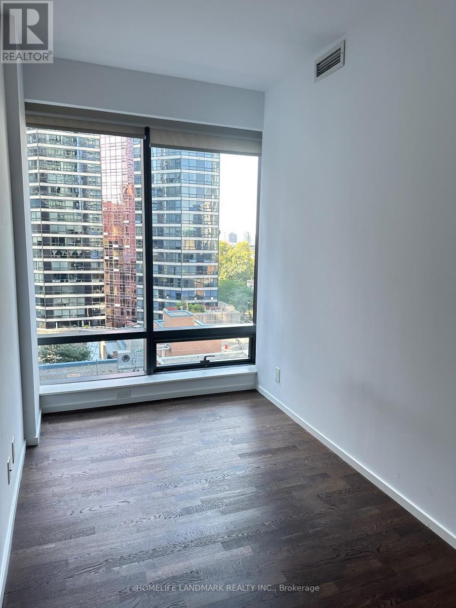 808 - 5 St. Joseph Street, Toronto, ON - Indoor Photo Showing Other Room