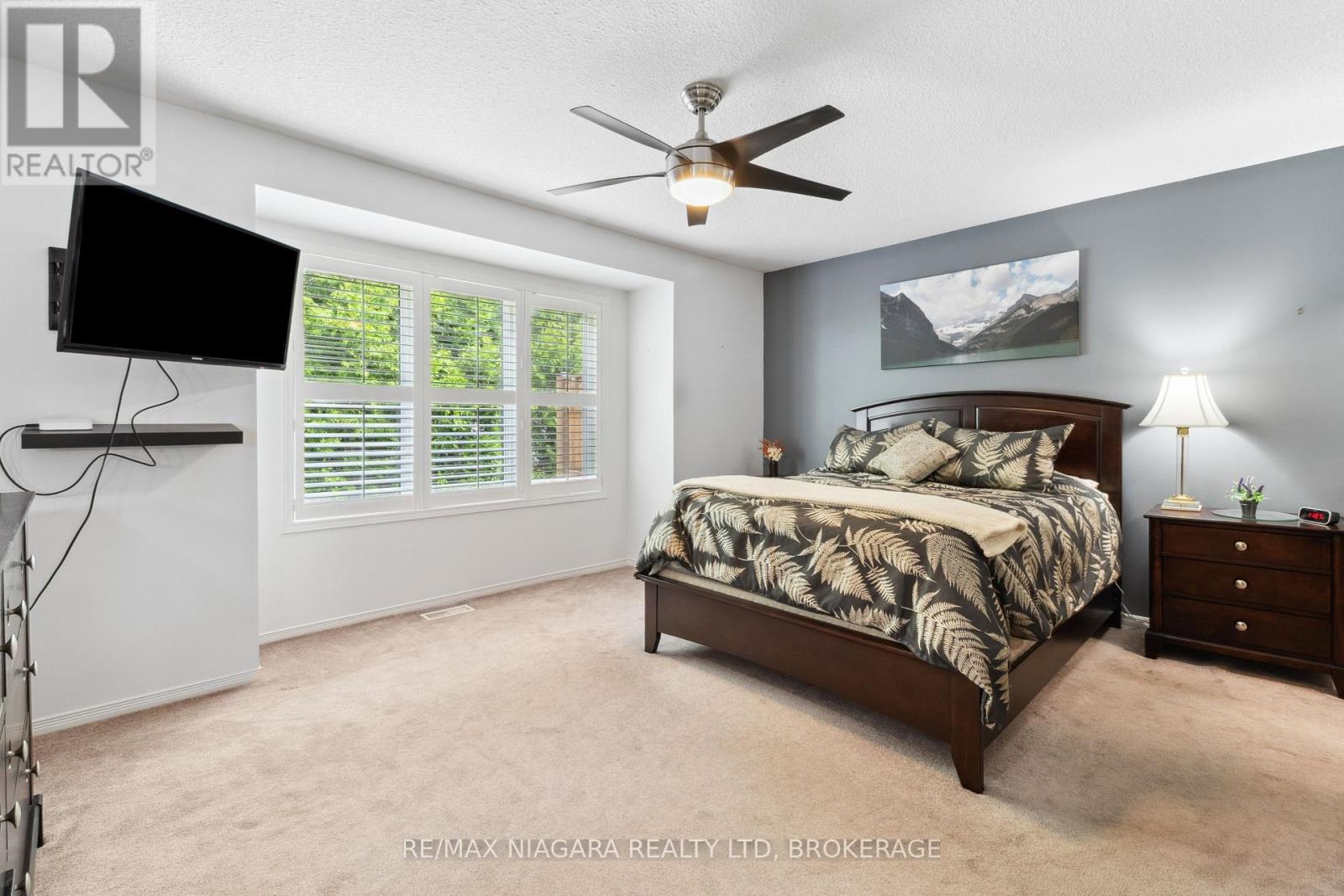 17 - 2684 Mewburn Road, Niagara Falls (Casey), ON - Indoor Photo Showing Bedroom