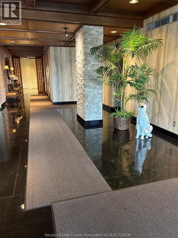 5125 Riverside Drive East Unit# 504, Windsor, ON - Indoor Photo Showing Other Room