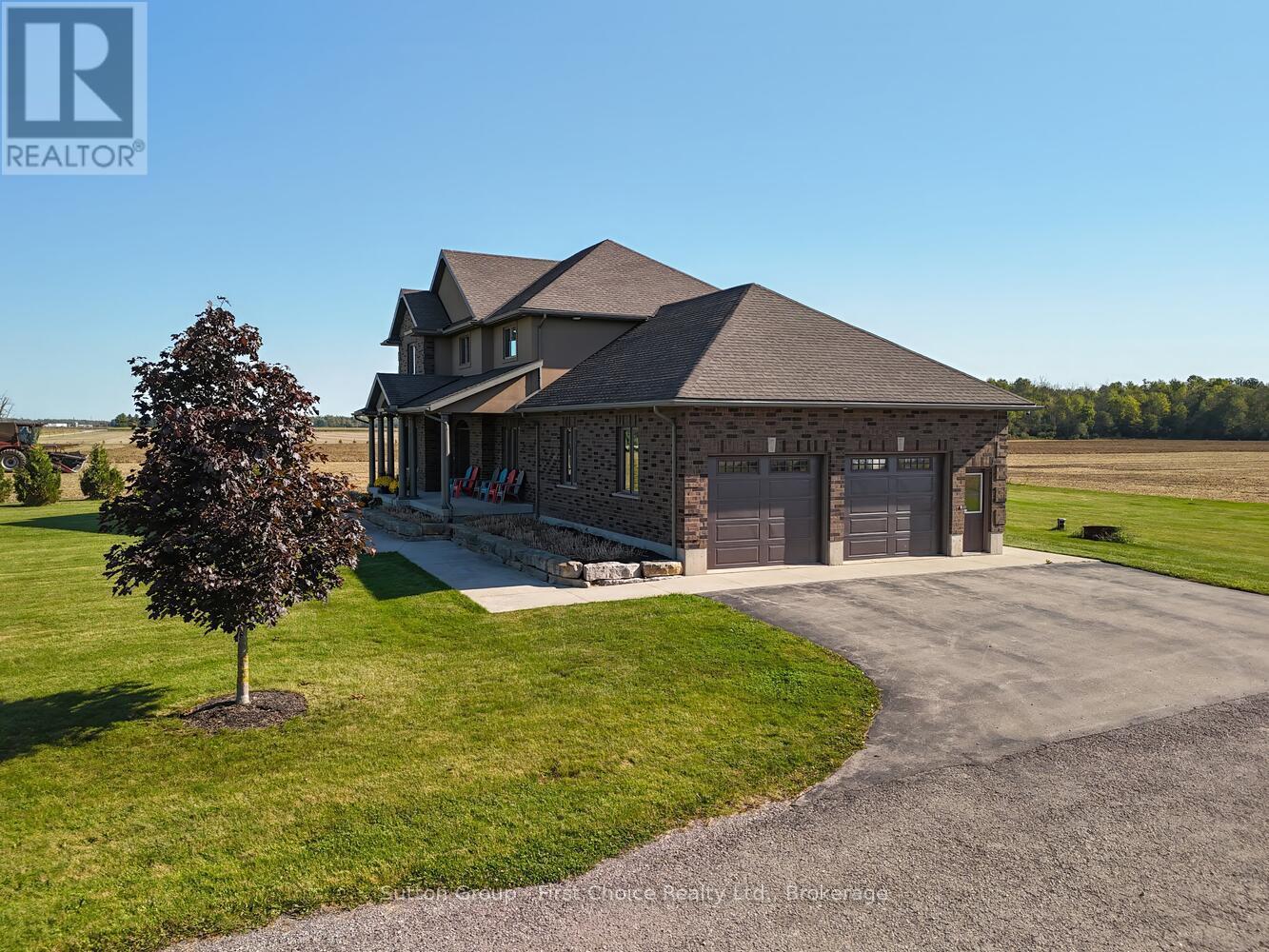 3321 Perth Road 140, Perth South (Downie), ON - Outdoor