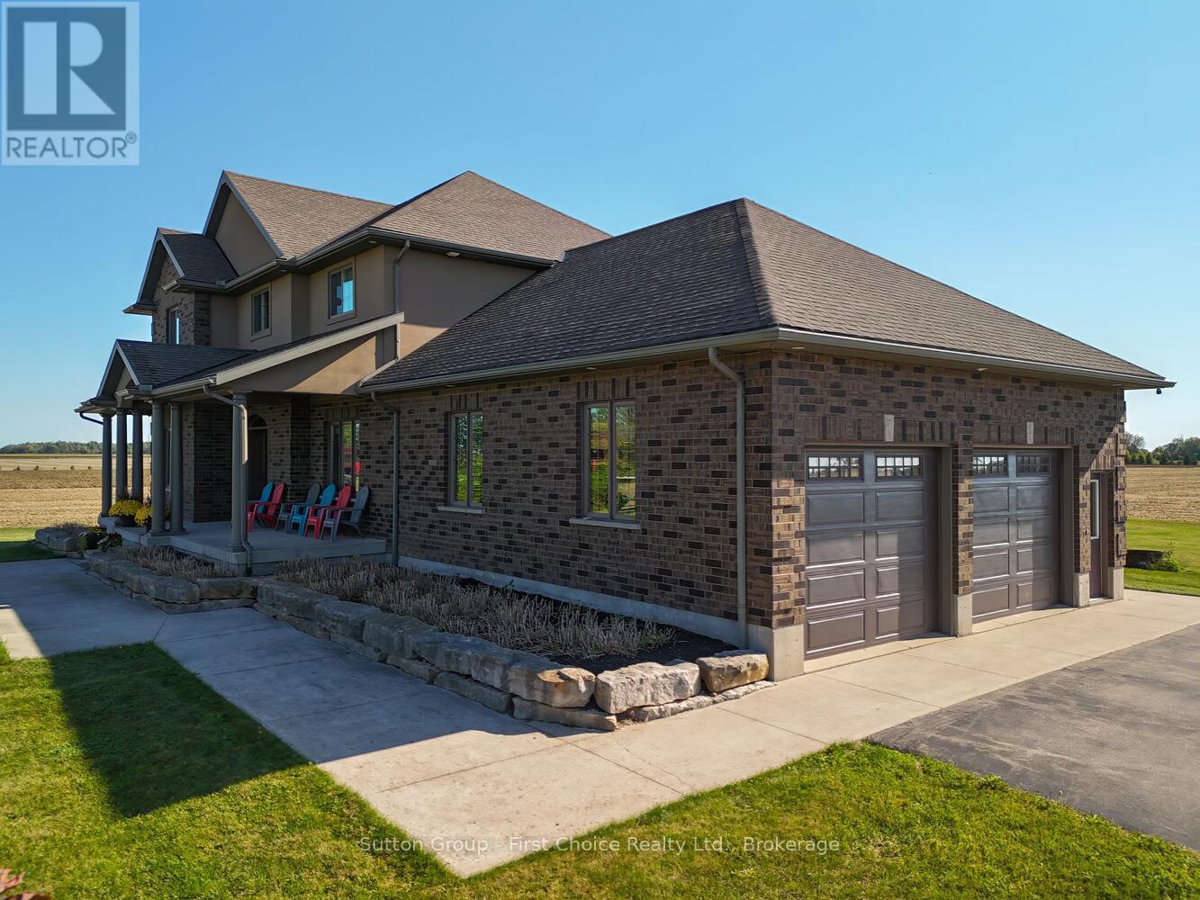 3321 Perth Road 140, Perth South (Downie), ON - Outdoor