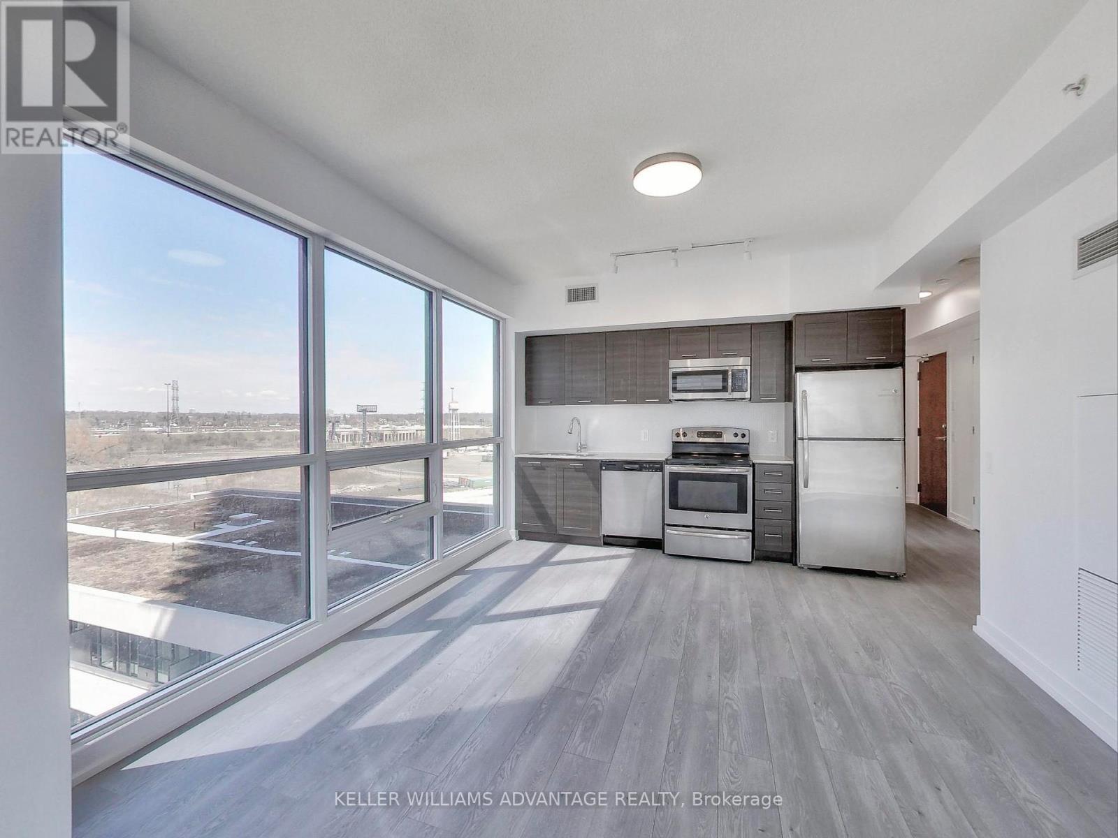 1104 - 2200 Lake Shore Boulevard W, Toronto, ON - Indoor Photo Showing Other Room