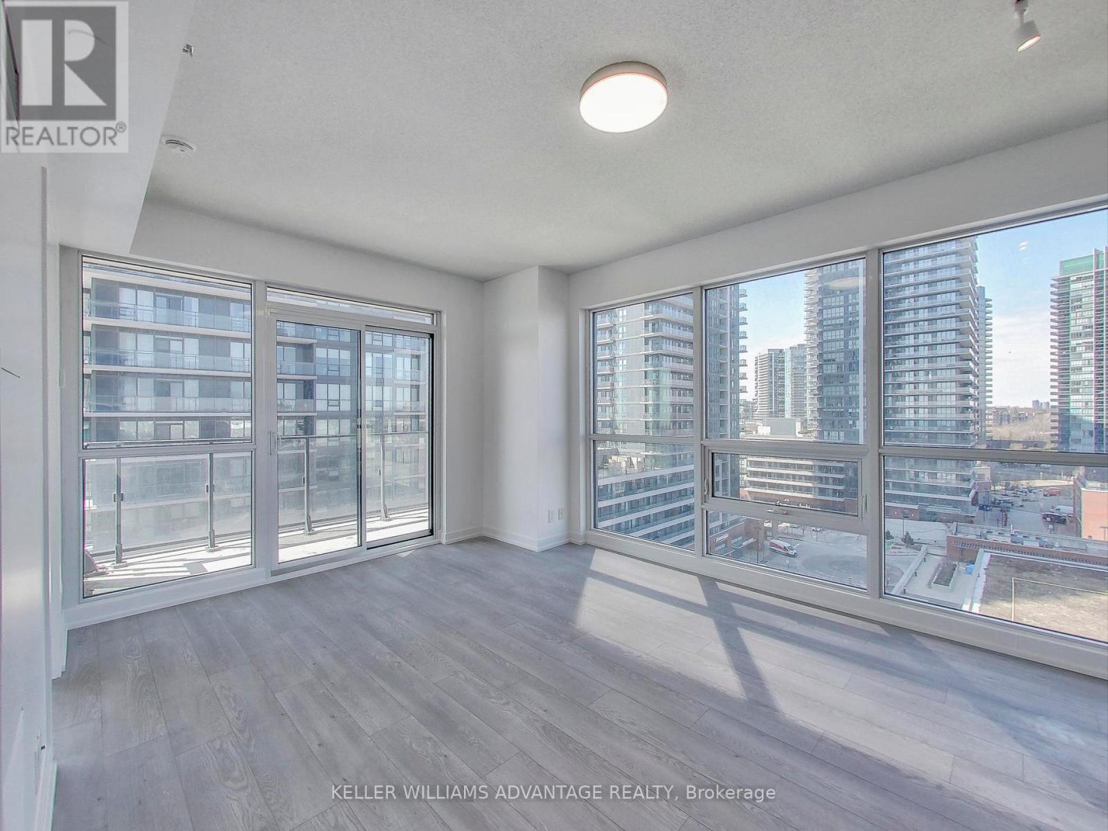 1104 - 2200 Lake Shore Boulevard W, Toronto, ON - Indoor Photo Showing Other Room