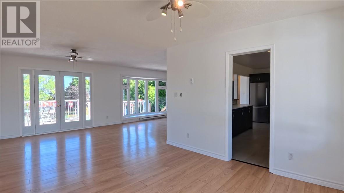 69 Robinson Street W, Little Current, ON - Indoor Photo Showing Other Room