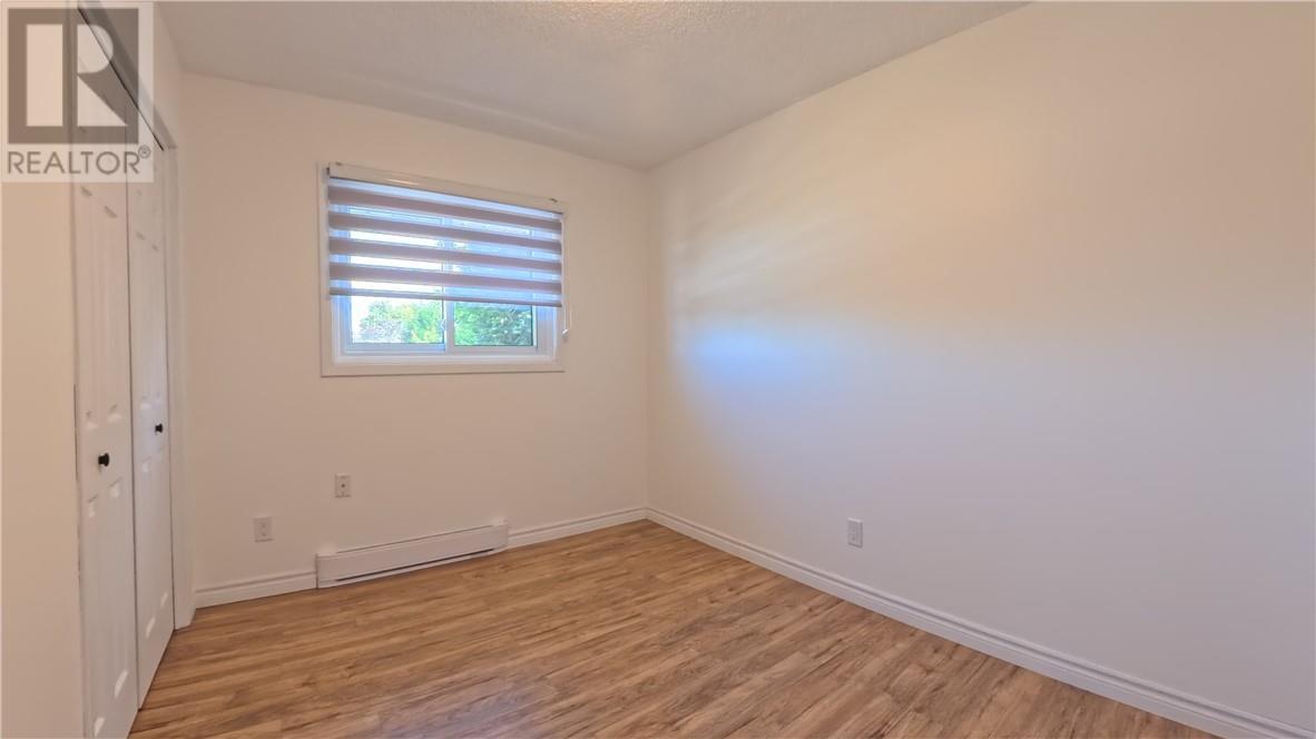 69 Robinson Street W, Little Current, ON - Indoor Photo Showing Other Room