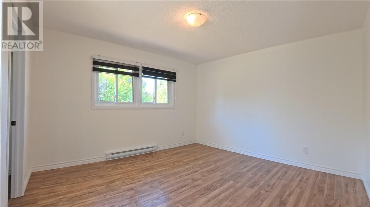 69 Robinson Street W, Little Current, ON - Indoor Photo Showing Other Room