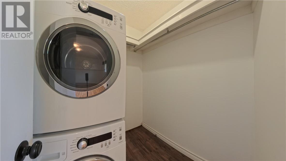 69 Robinson Street W, Little Current, ON - Indoor Photo Showing Laundry Room