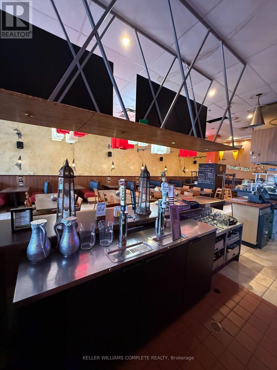 1508 Upper James Street, Hamilton, ON