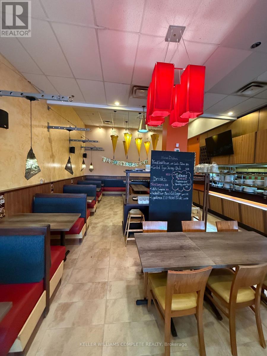 1508 Upper James Street, Hamilton, ON