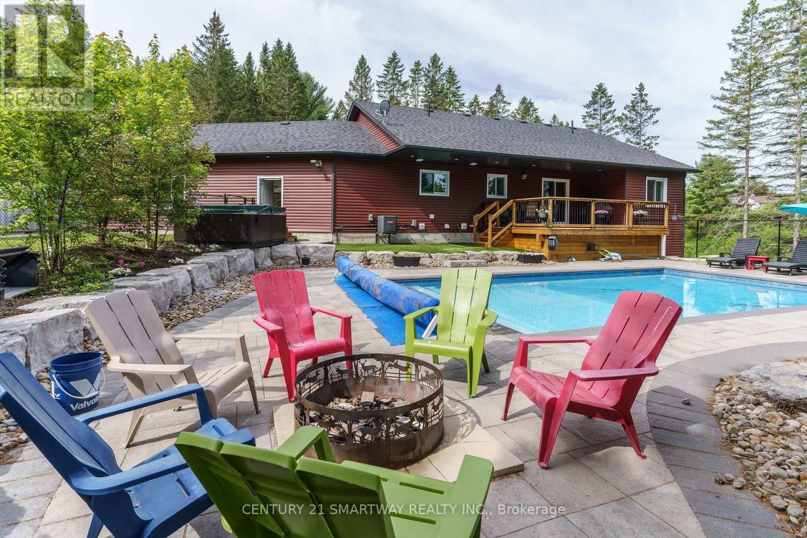 96 Main Street, Burk'S Falls, ON - Outdoor With In Ground Pool With Deck Patio Veranda